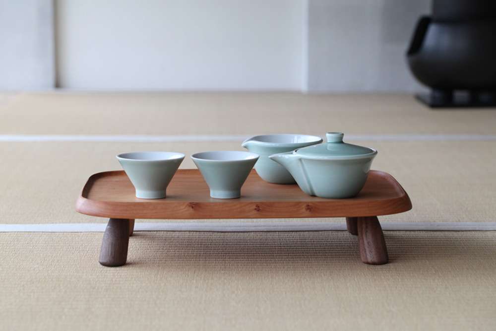 脚付きトレイ チェリー×メープル