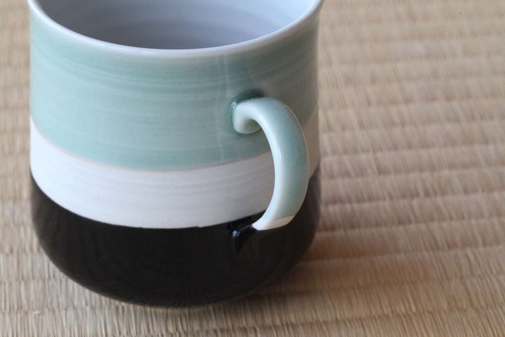 ヨコ マグ / 磁器