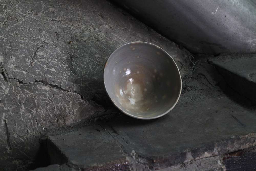 茶盌 鹿背 十六世豊斎作