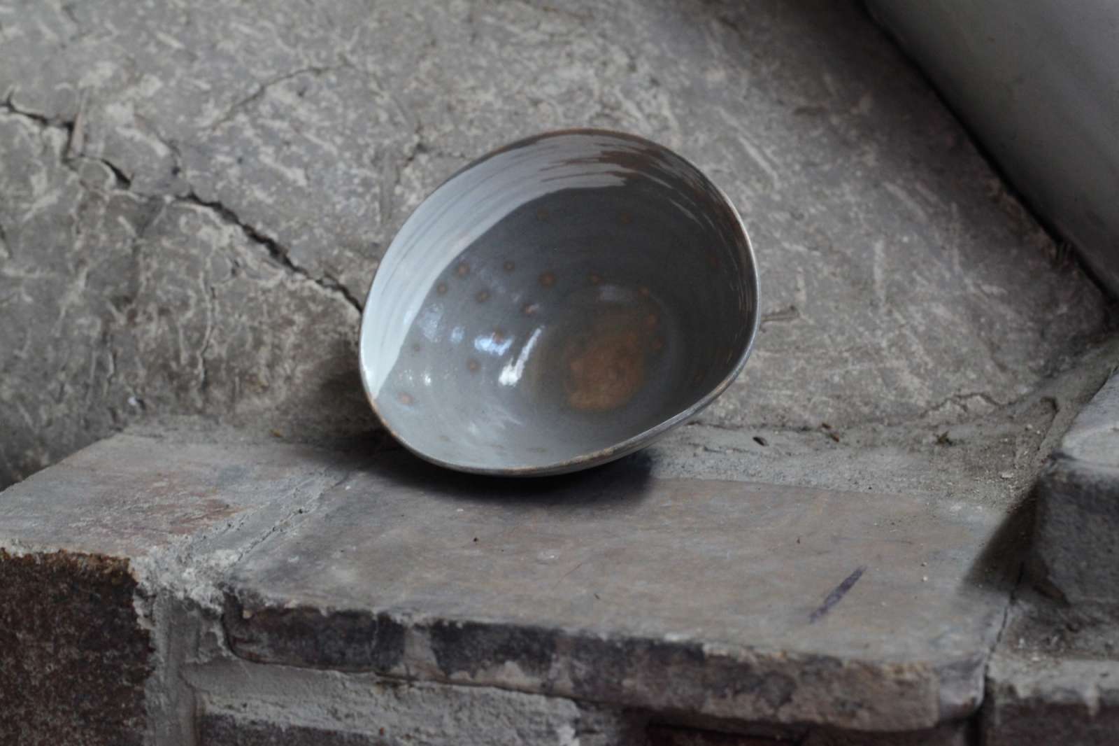 茶盌 紅鹿背 刷毛目 / 十六世豊斎作