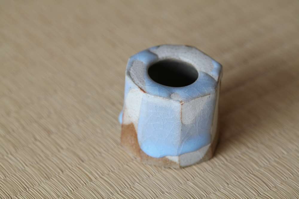 蓋置 月白釉流シ面取 十六世豊斎作