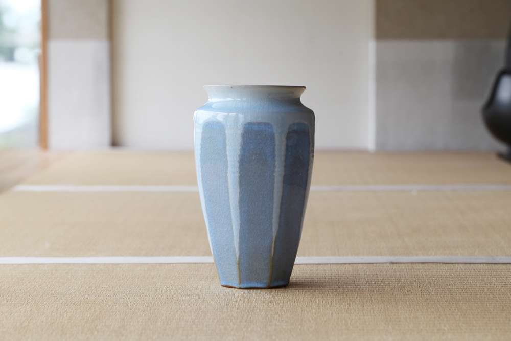 花入 月白釉  L 朝日窯工房作