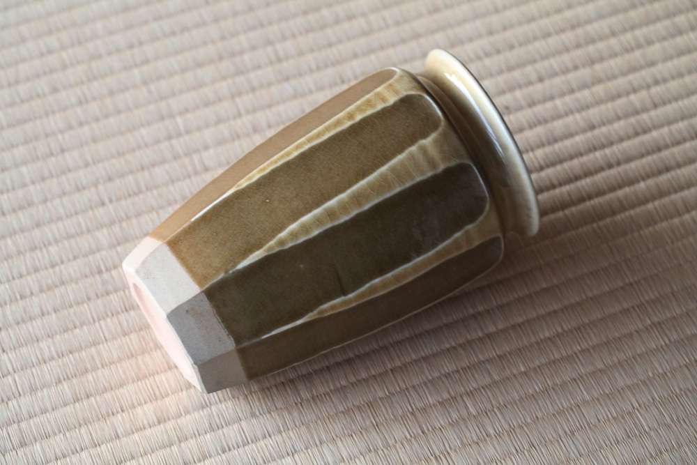 花入 松灰釉  M 朝日窯工房作