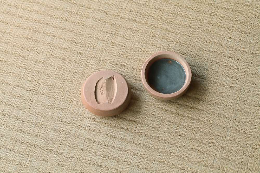 香盒 龍と鳳凰 紅鹿背　十六世豊斎作